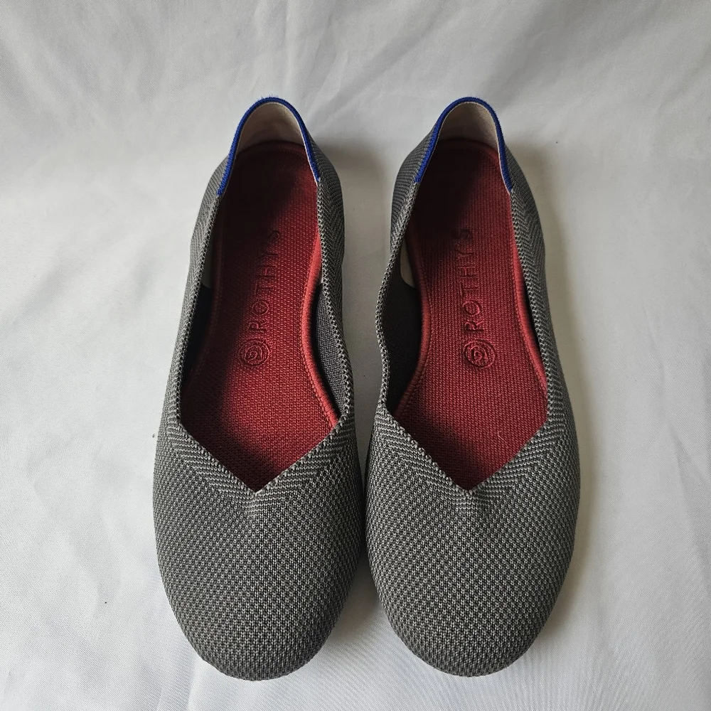 Rothy's  Round Toe Ballet Flat Shoe in Charcoal Washable 9,5
